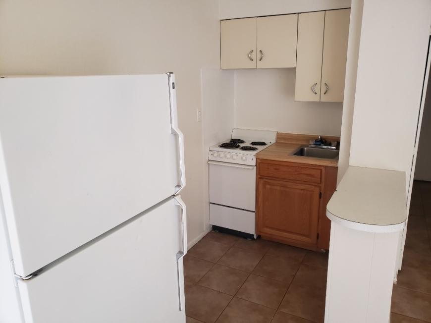 13961 S Berwick Ave – photo 2