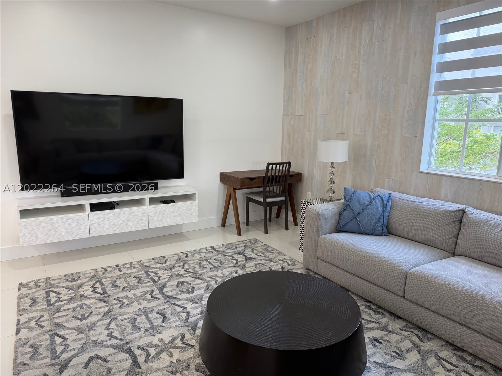 115 Mendoza Ave – photo 3