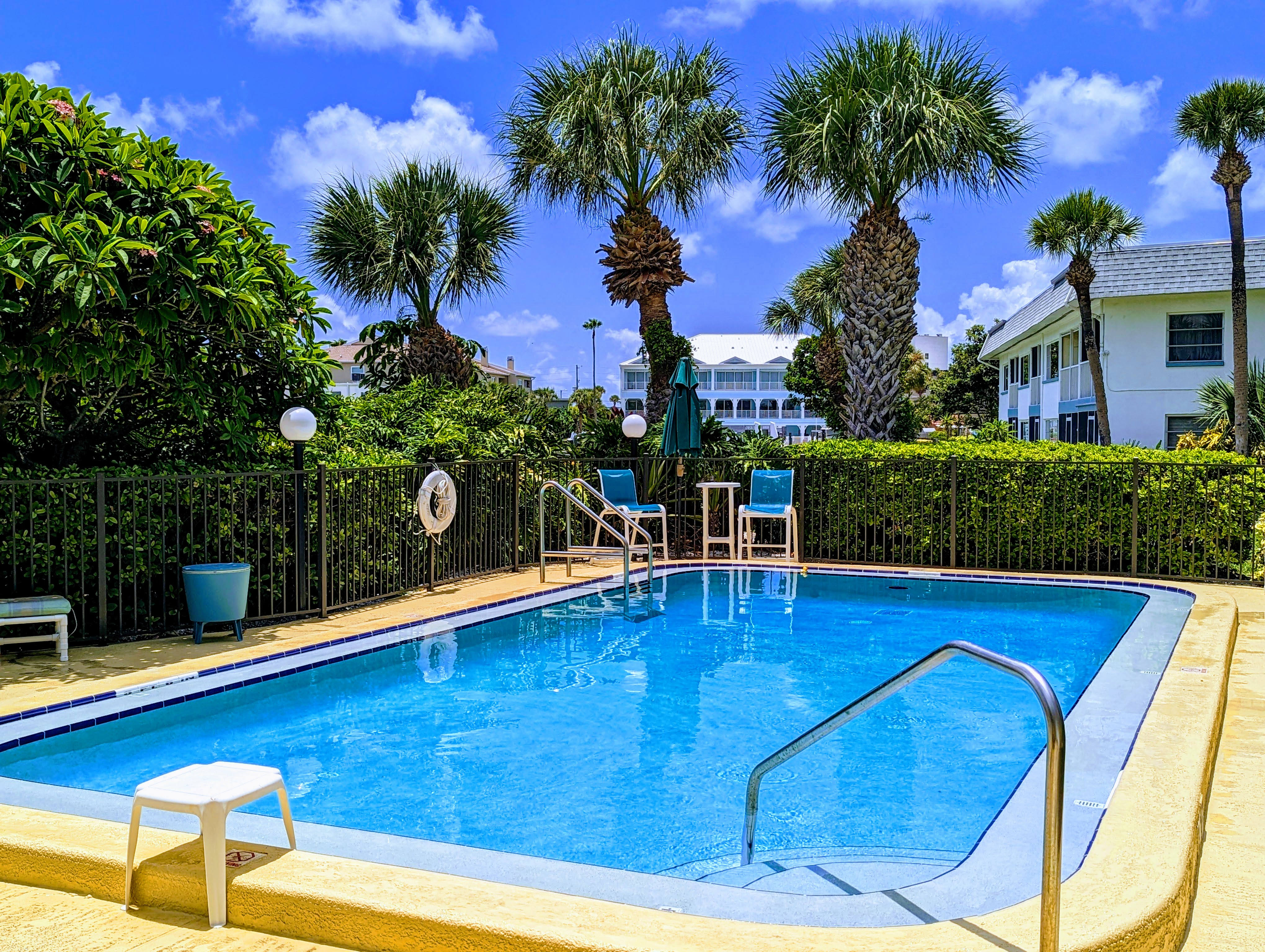 11650 Capri Circle South – photo 2
