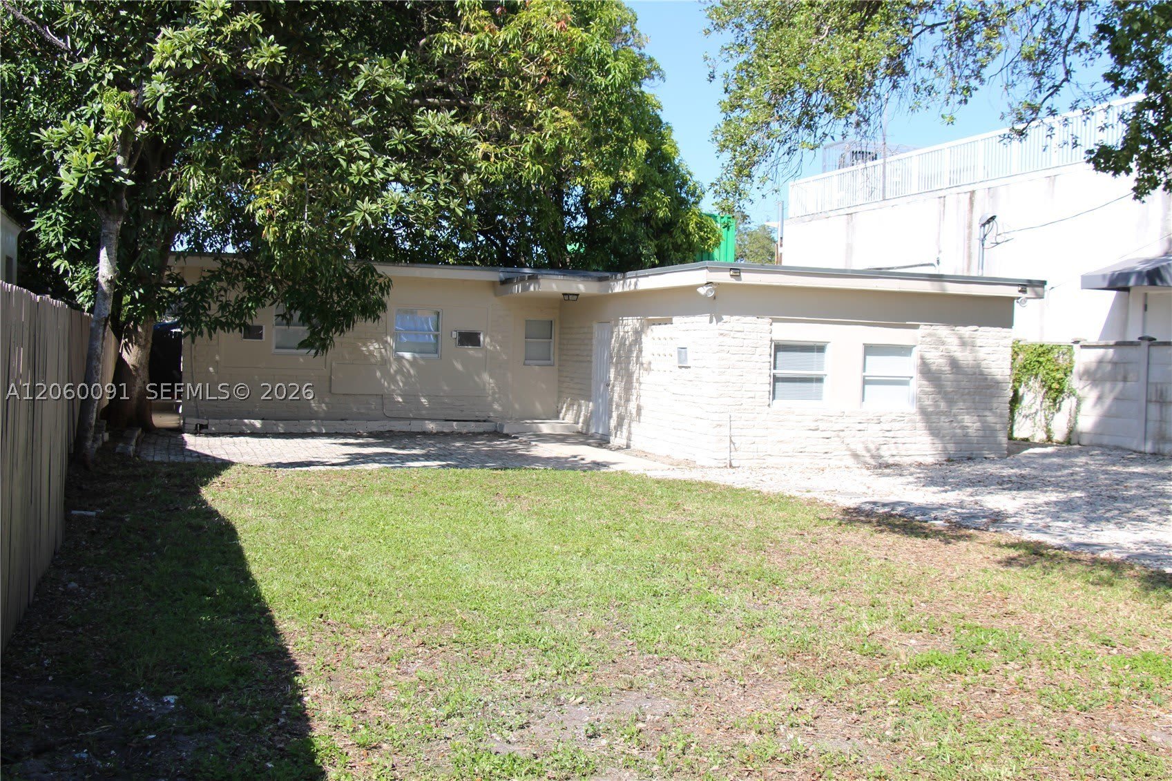 225 NW 59th St – photo 4