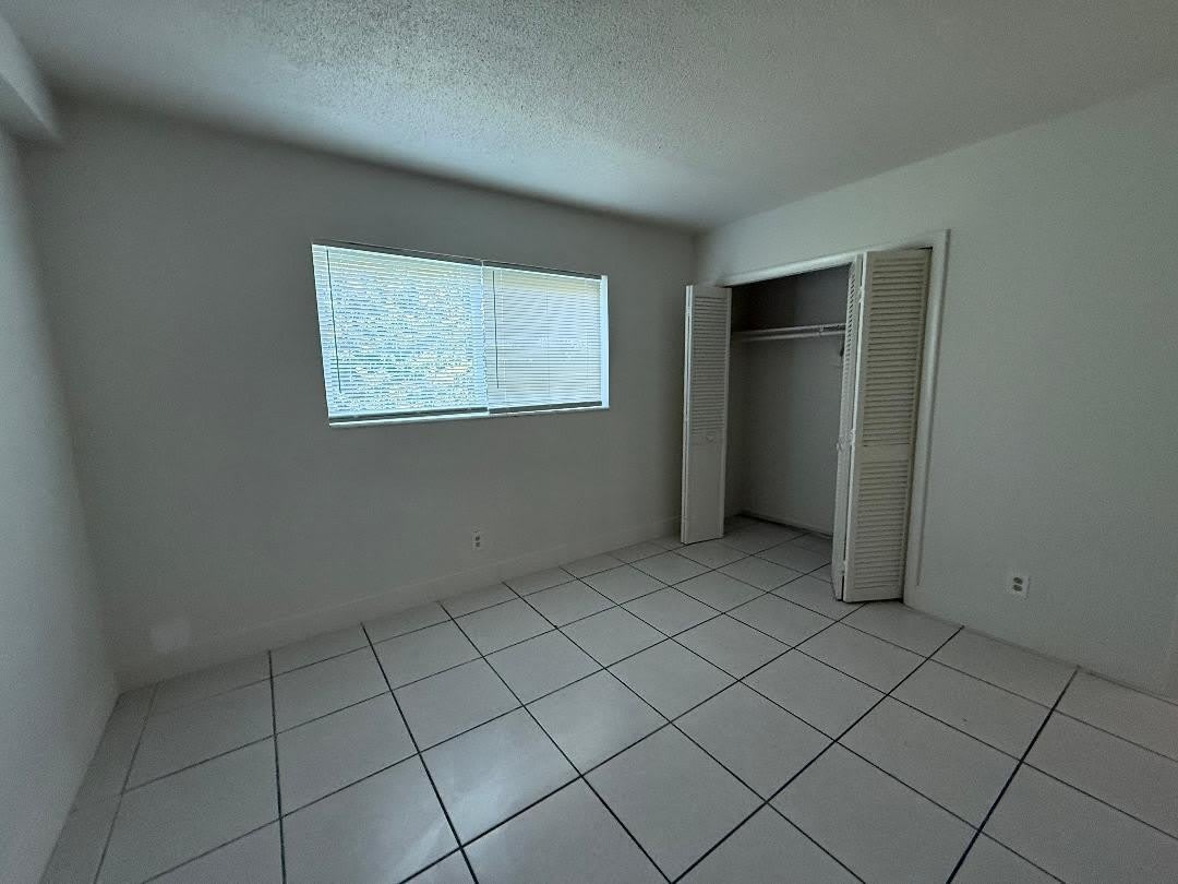 1913 NE 2nd Street – photo 3