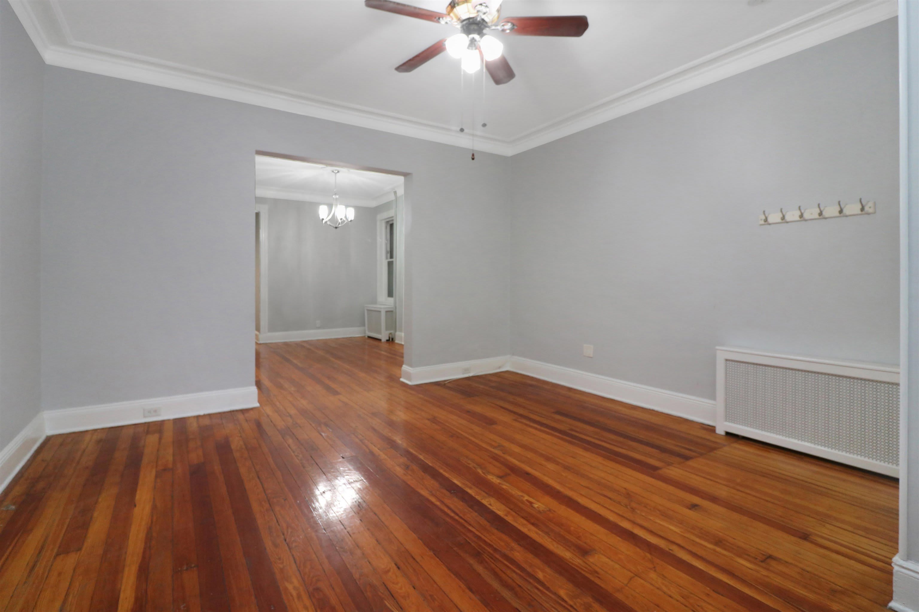 304 24TH ST – photo 5