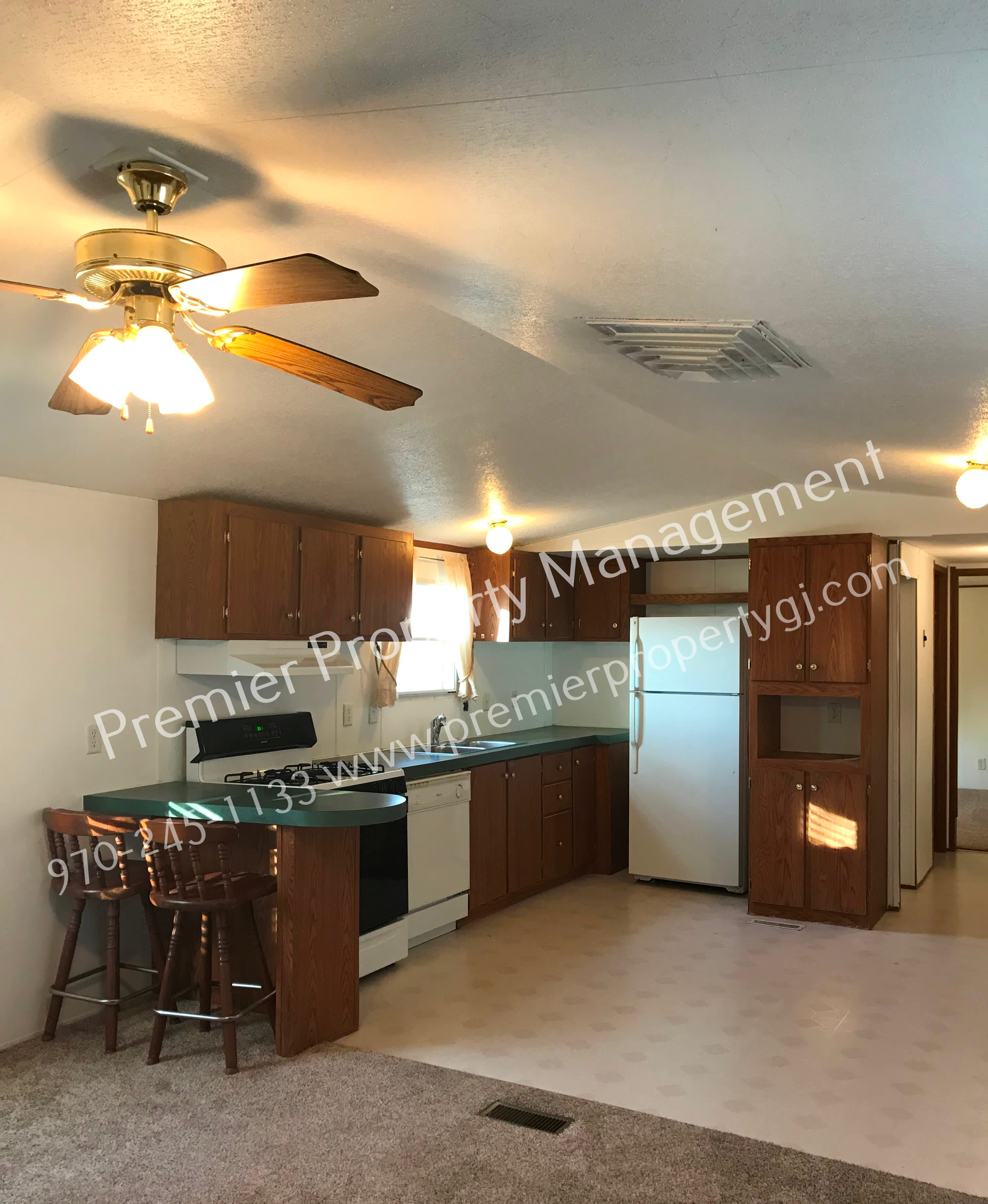 528 1/2 Elm Dr – photo 3