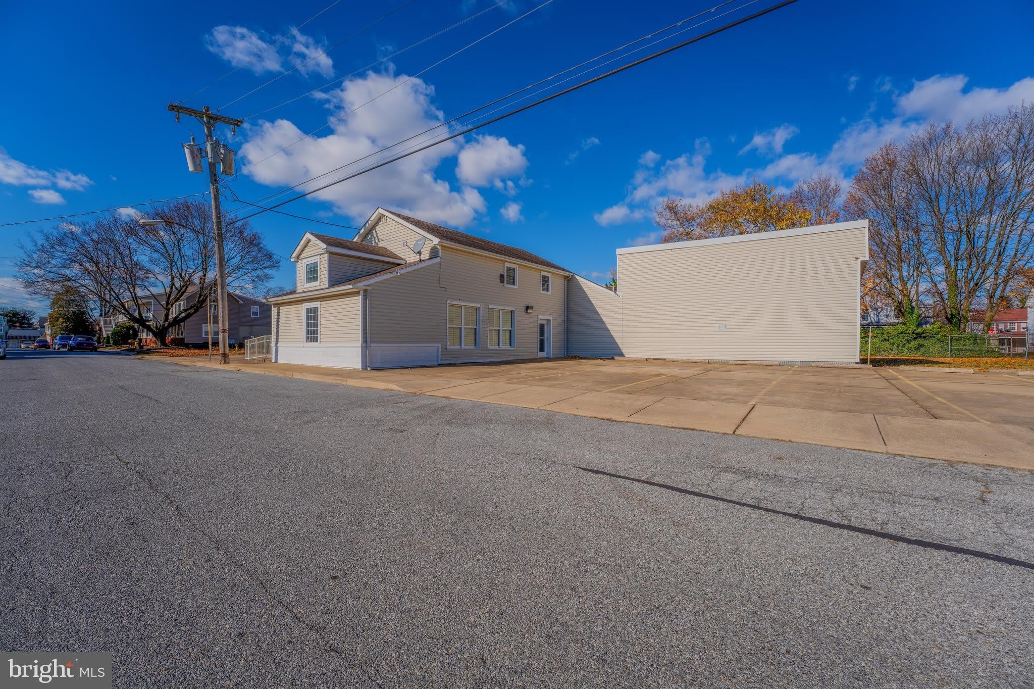 29 ANDERSON Street – photo 4
