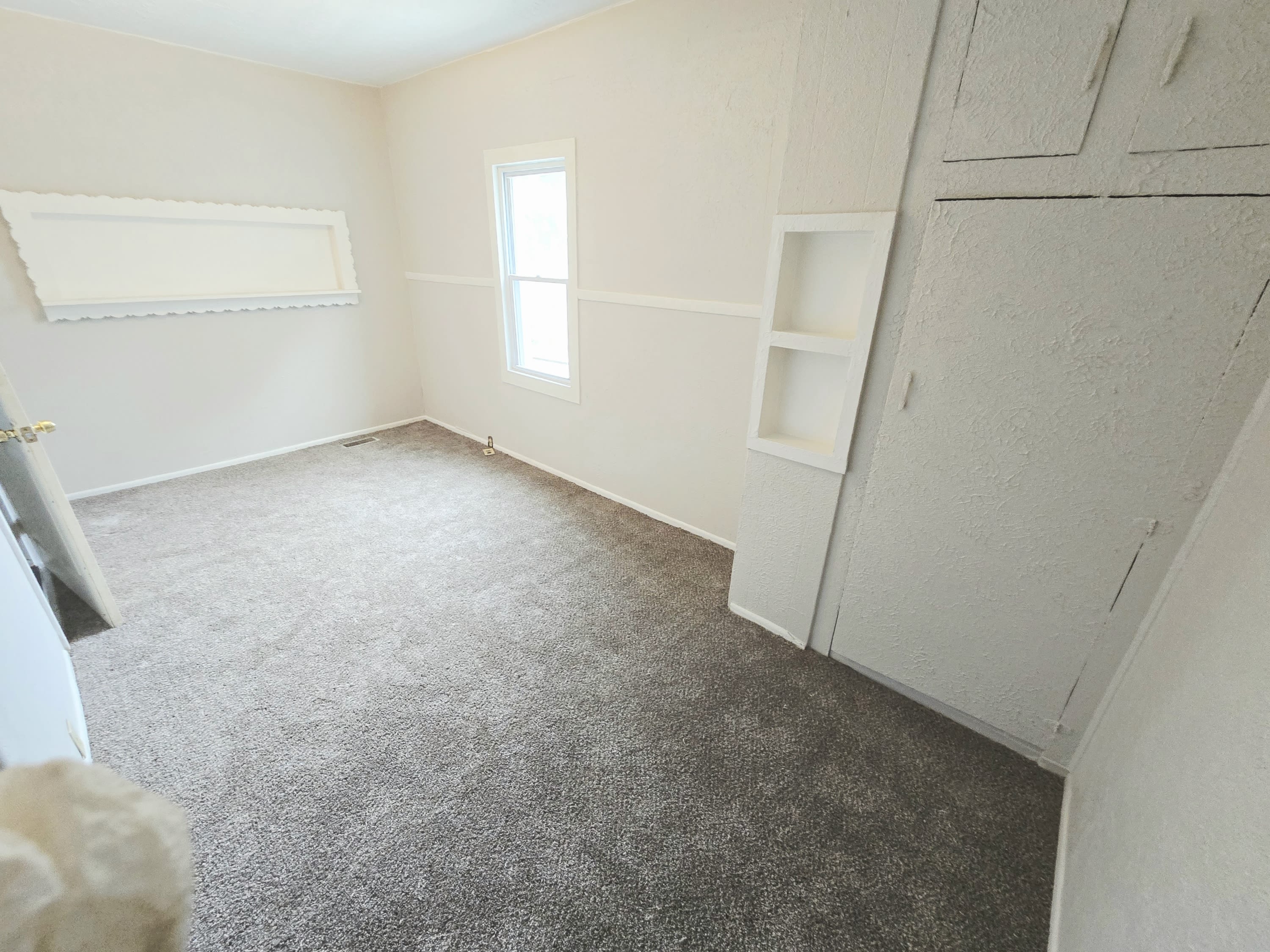 233 East 12th Street – photo 3