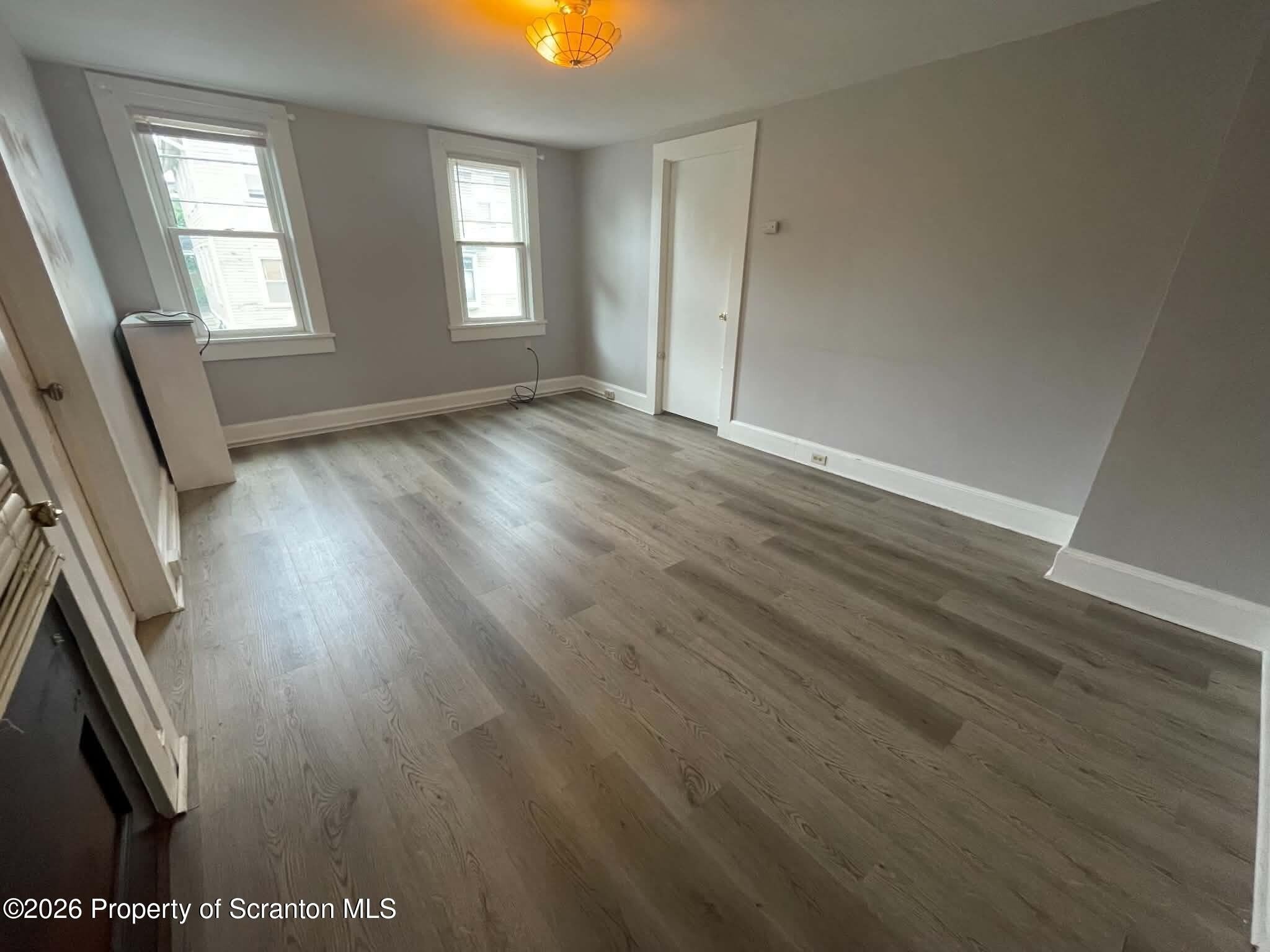 966 Ridge Avenue – photo 5