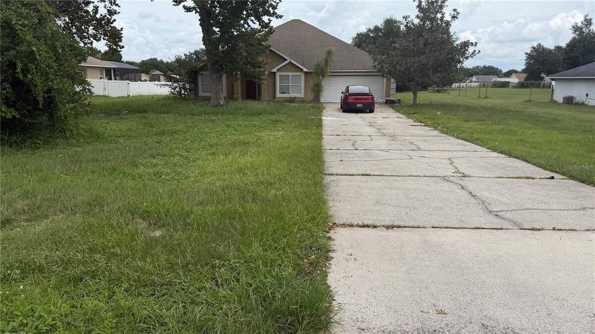 11719 Oswalt Road – photo 1