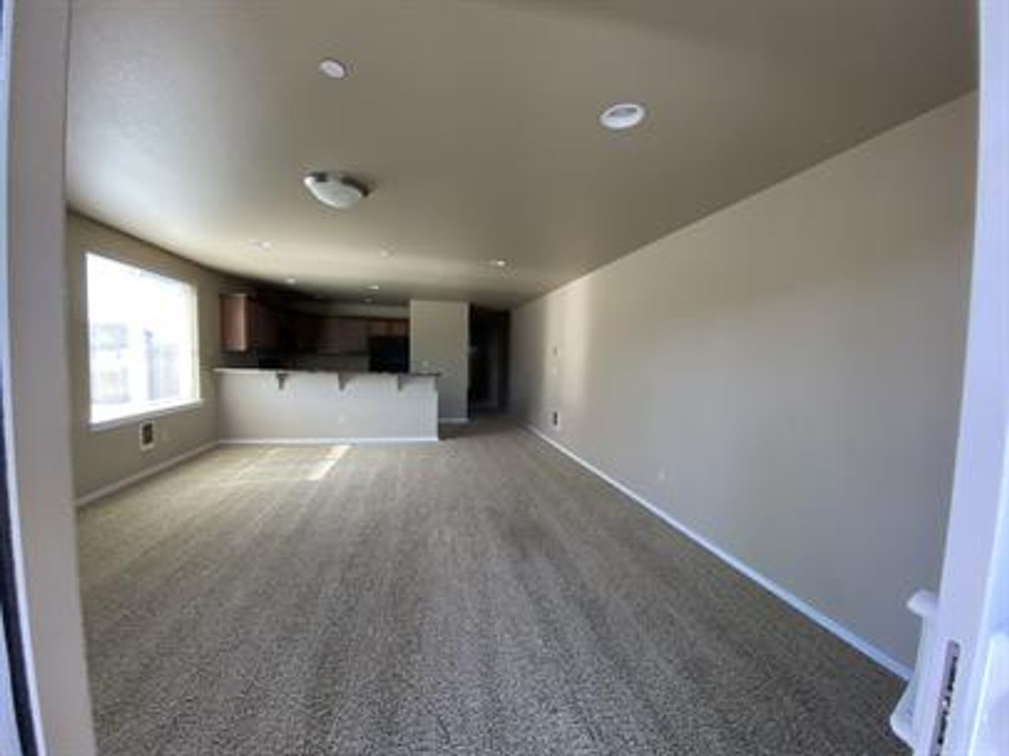 2 bed, 2 bath condo on the canal – photo 4