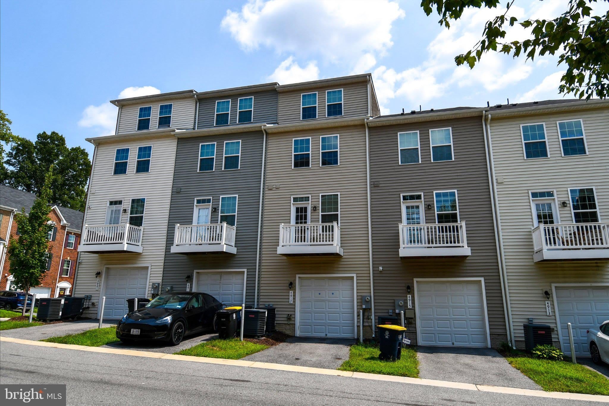 4917 CREST VIEW Drive – photo 4