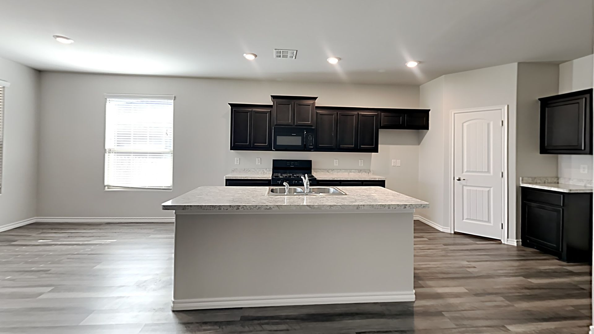 Spacious 4 Bedroom 2 Bath Home in Piedmont Schools – photo 4