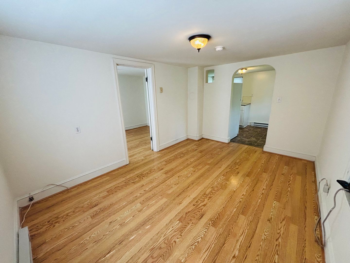 1 Bedroom 1 Bath Above Garage Apartment – photo 5