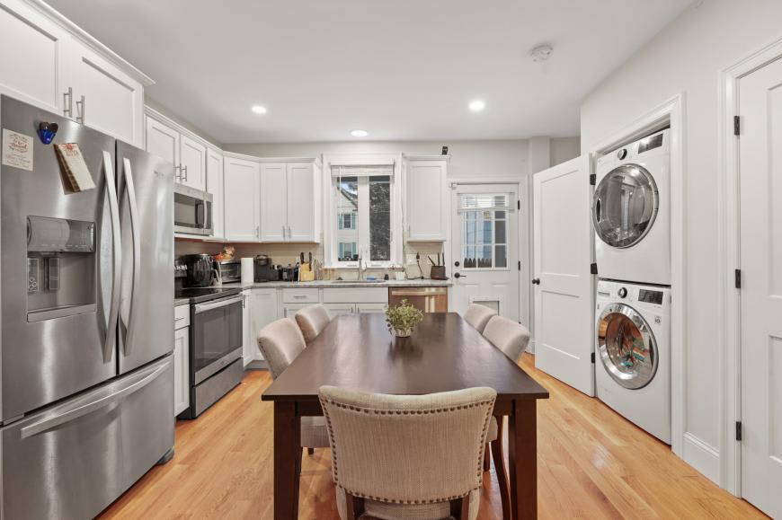 22 Henderson St. – photo 1