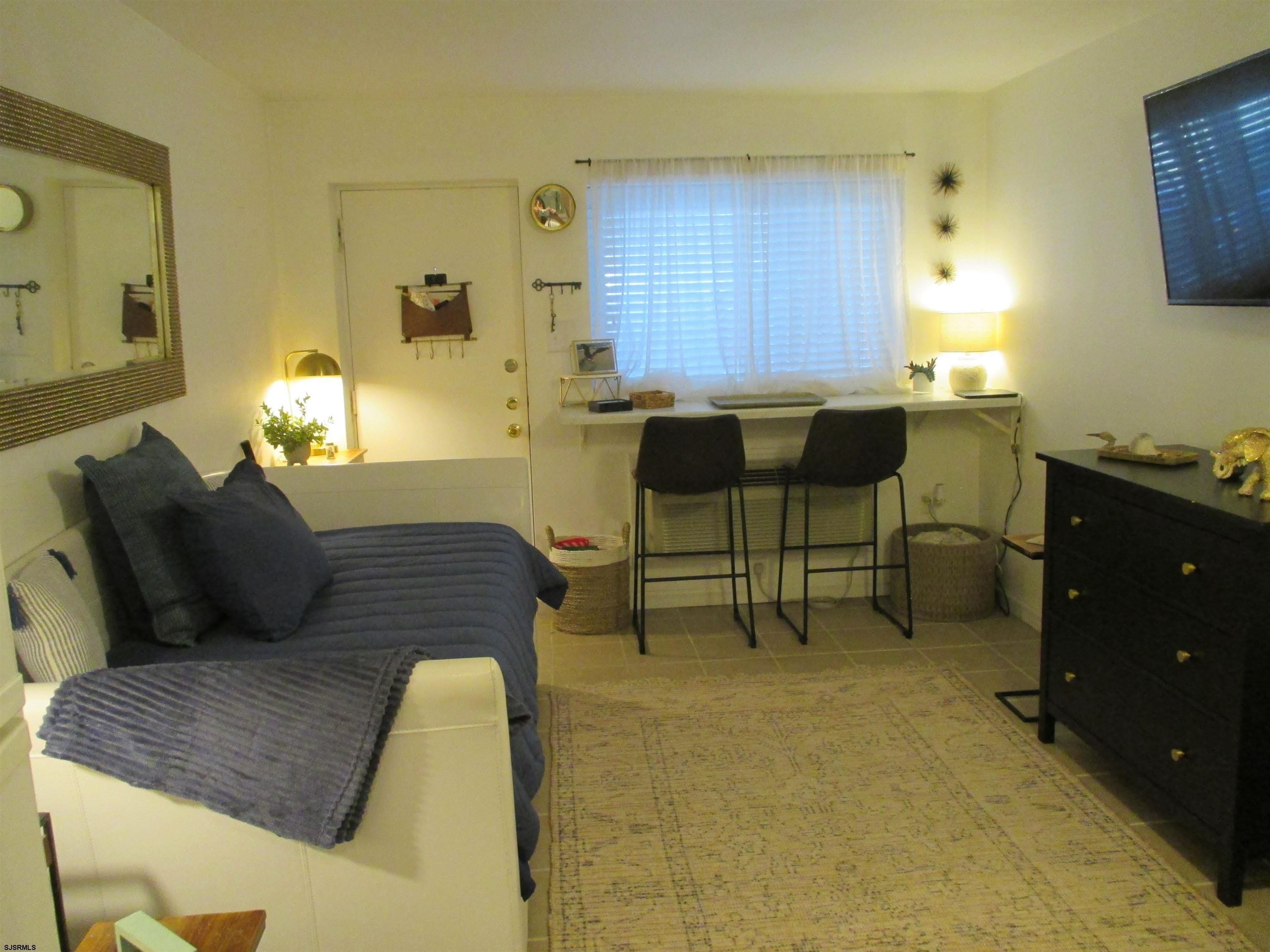 9201 Atlantic Avenue – photo 3