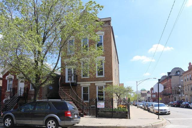 1399 Bosworth – photo 1