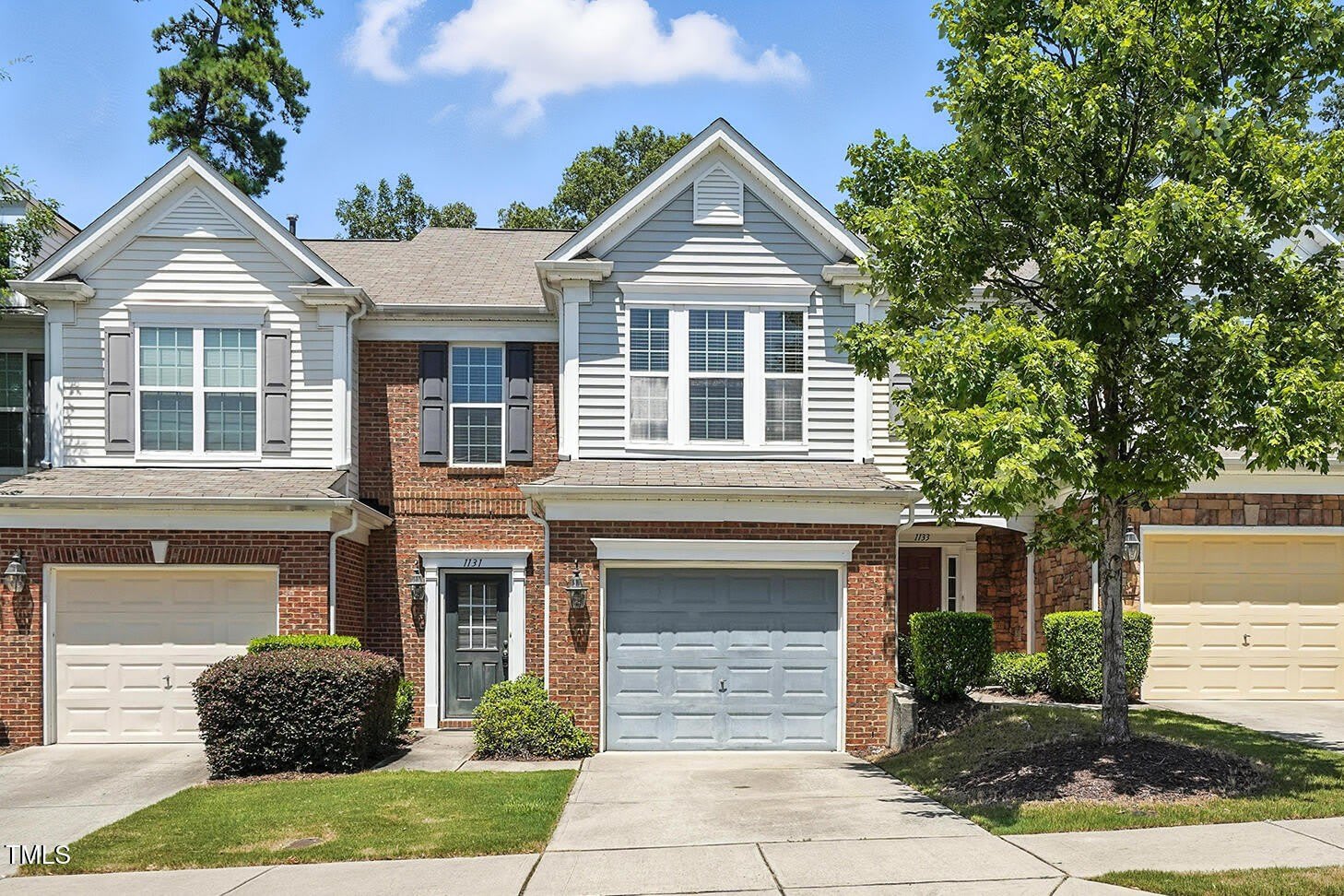 1131 Kingston Grove Drive – photo 1