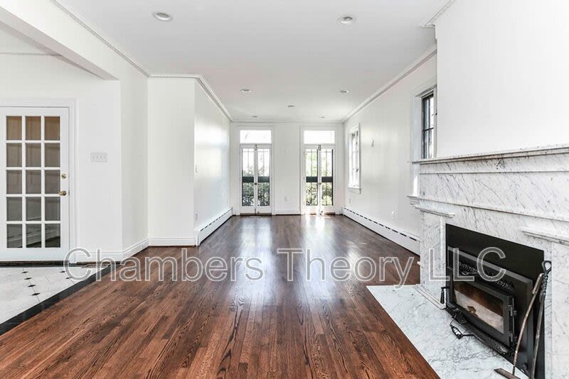 3222 Klingle Road NW – photo 3