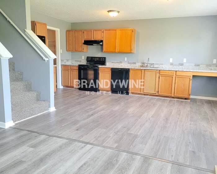 10756 Glenayr Drive – photo 4
