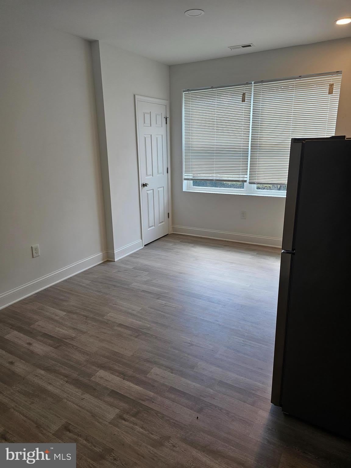 3929 4TH Street SE – photo 4