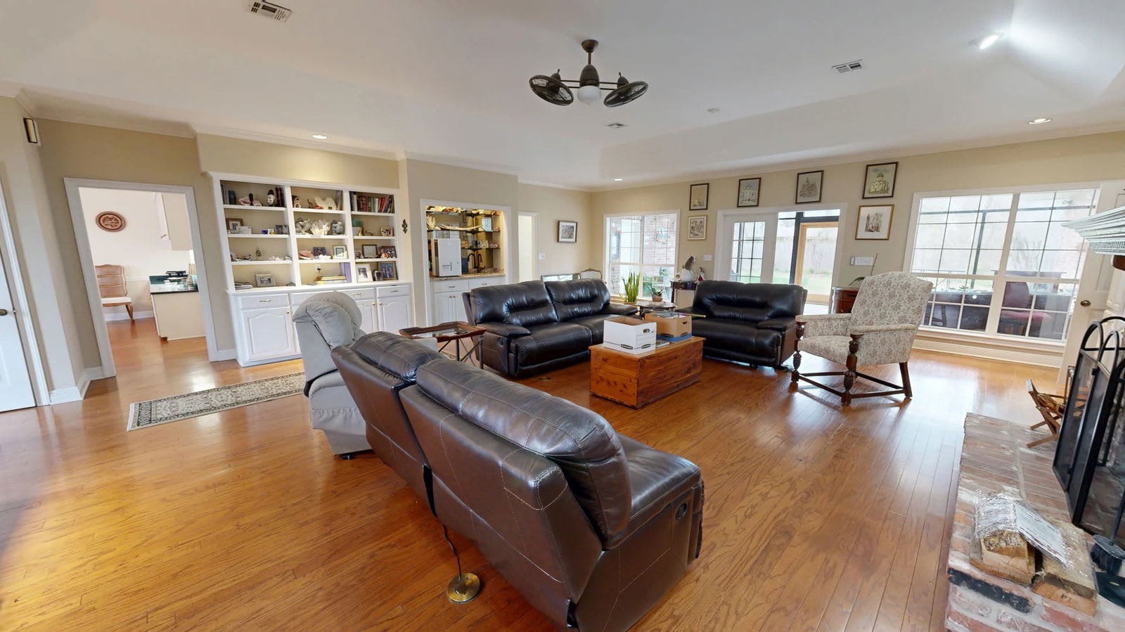 904 Belle Arbes Street – photo 2