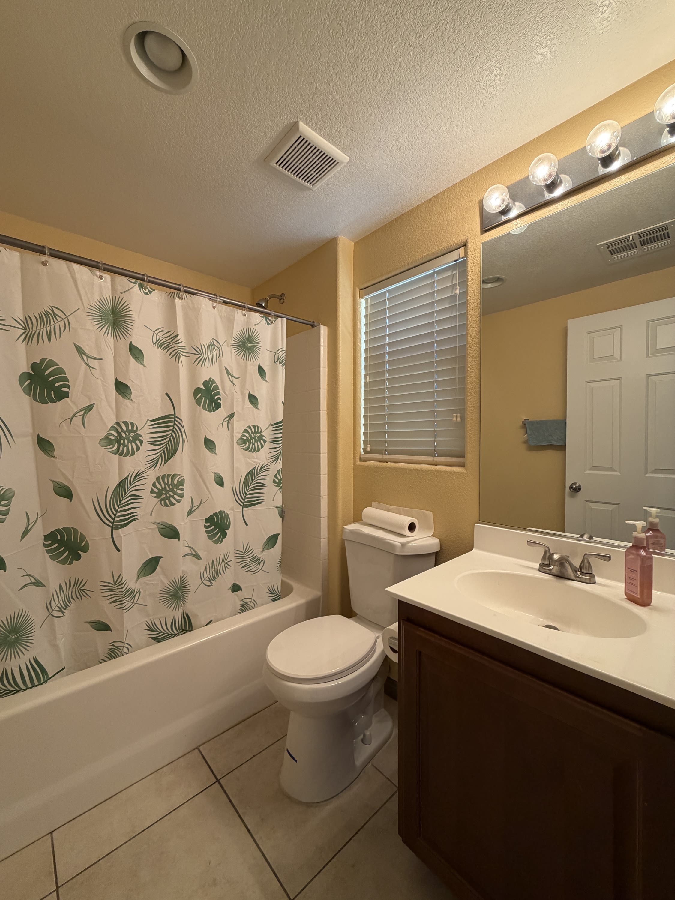 10811 Ackers Drive – photo 5