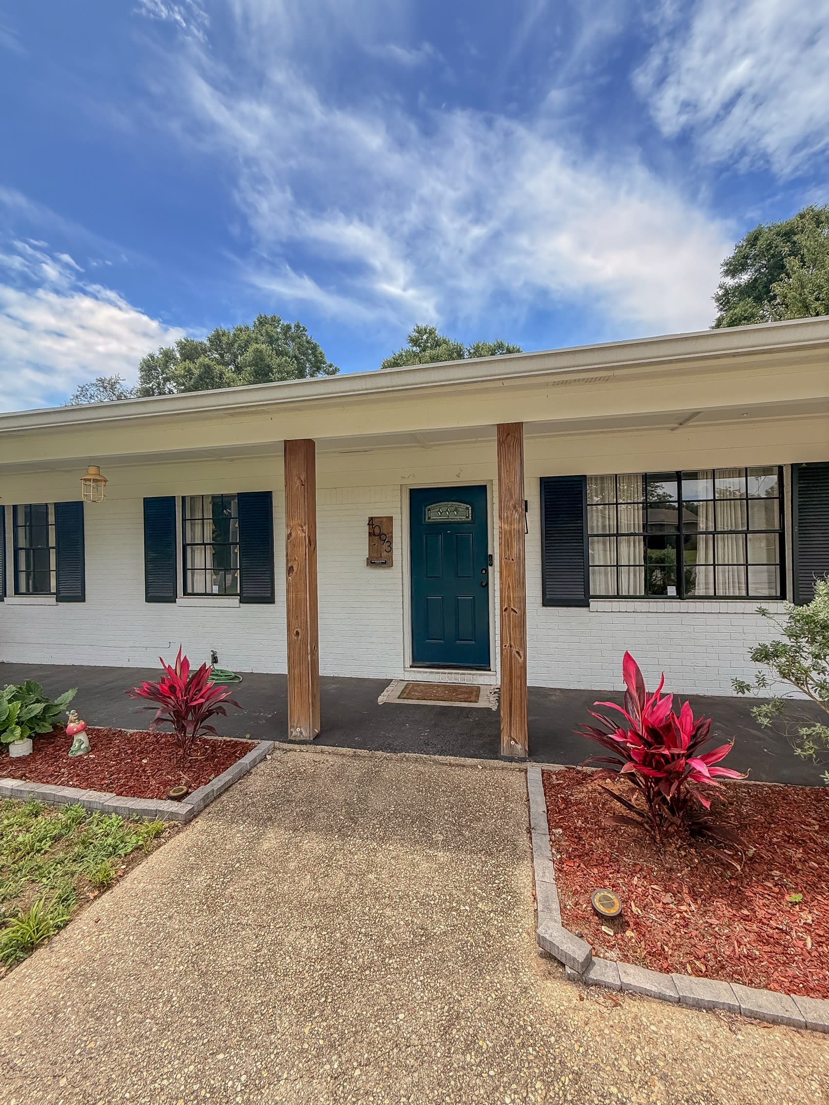 4093 East Johnson Avenue – photo 2