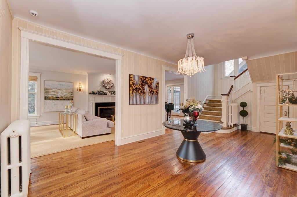 1499 Sheridan Road – photo 4