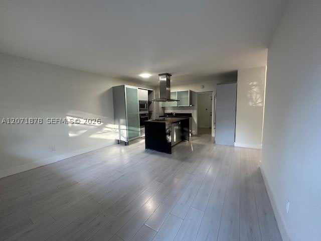 2501 NE 184th Ter – photo 2