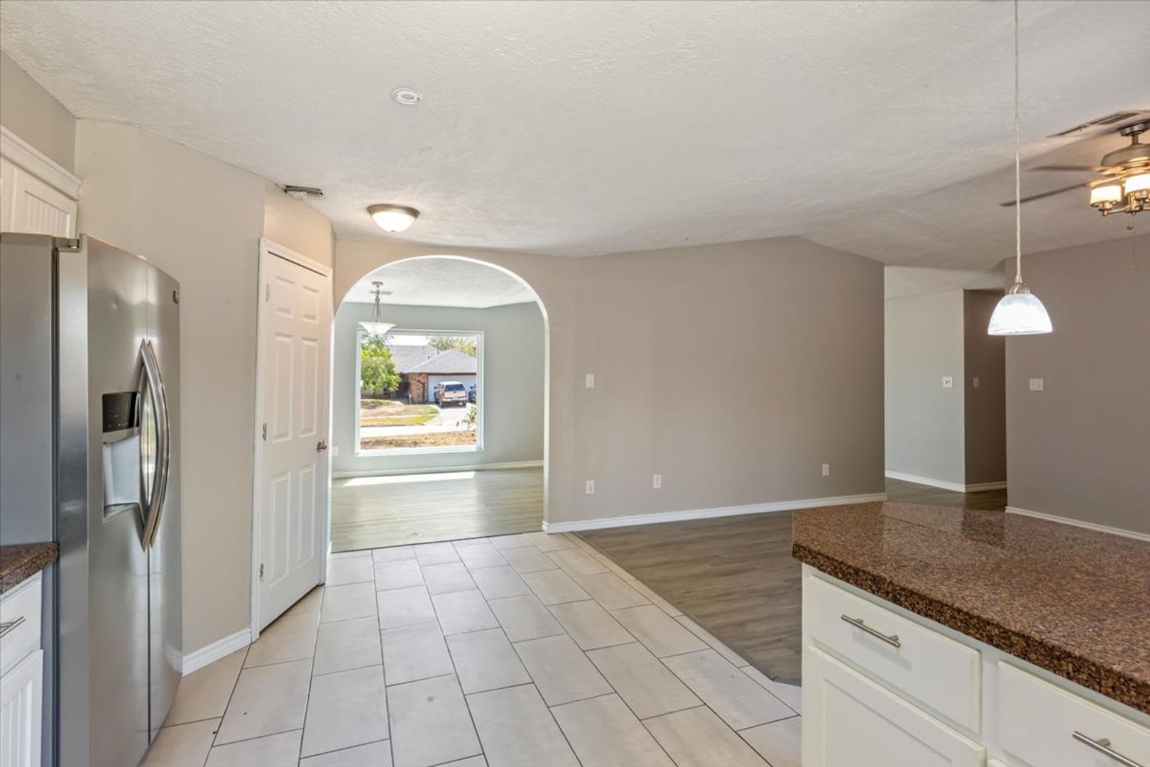 6815 SW Fenwick- AVAILABLE NOW! – photo 5