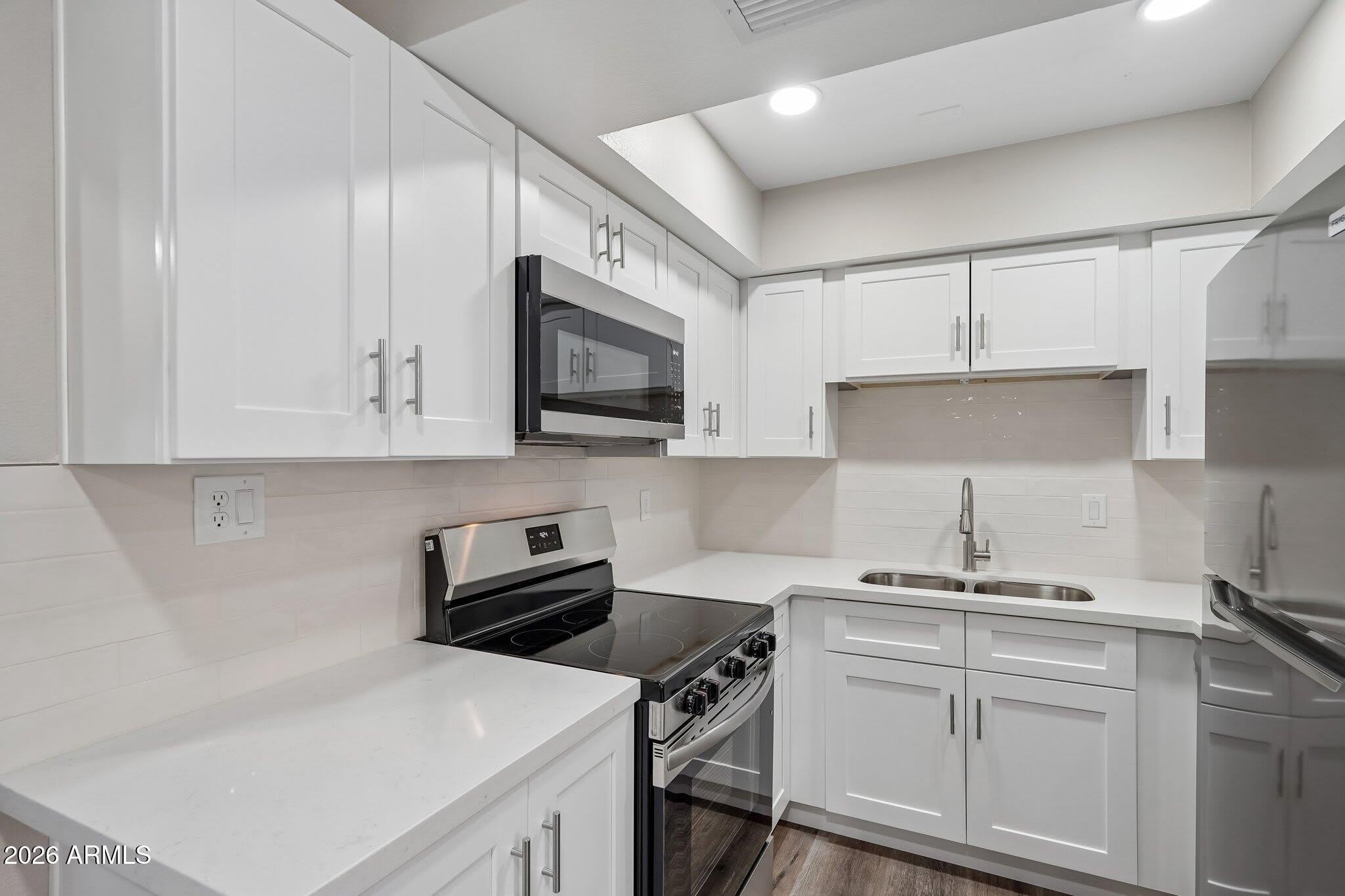 6721 E Mcdowell Road – photo 2