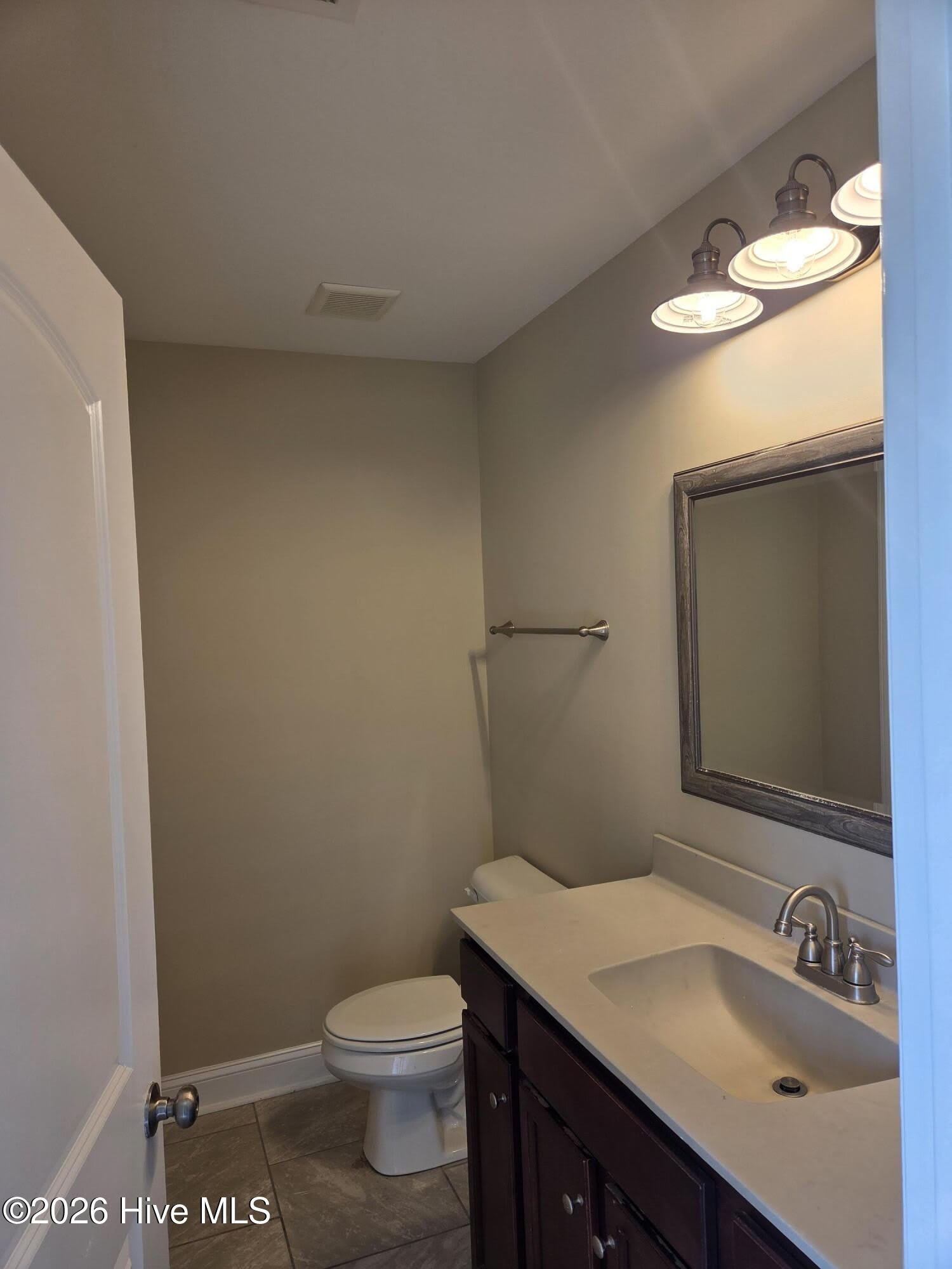 504 Hillshade Court – photo 2