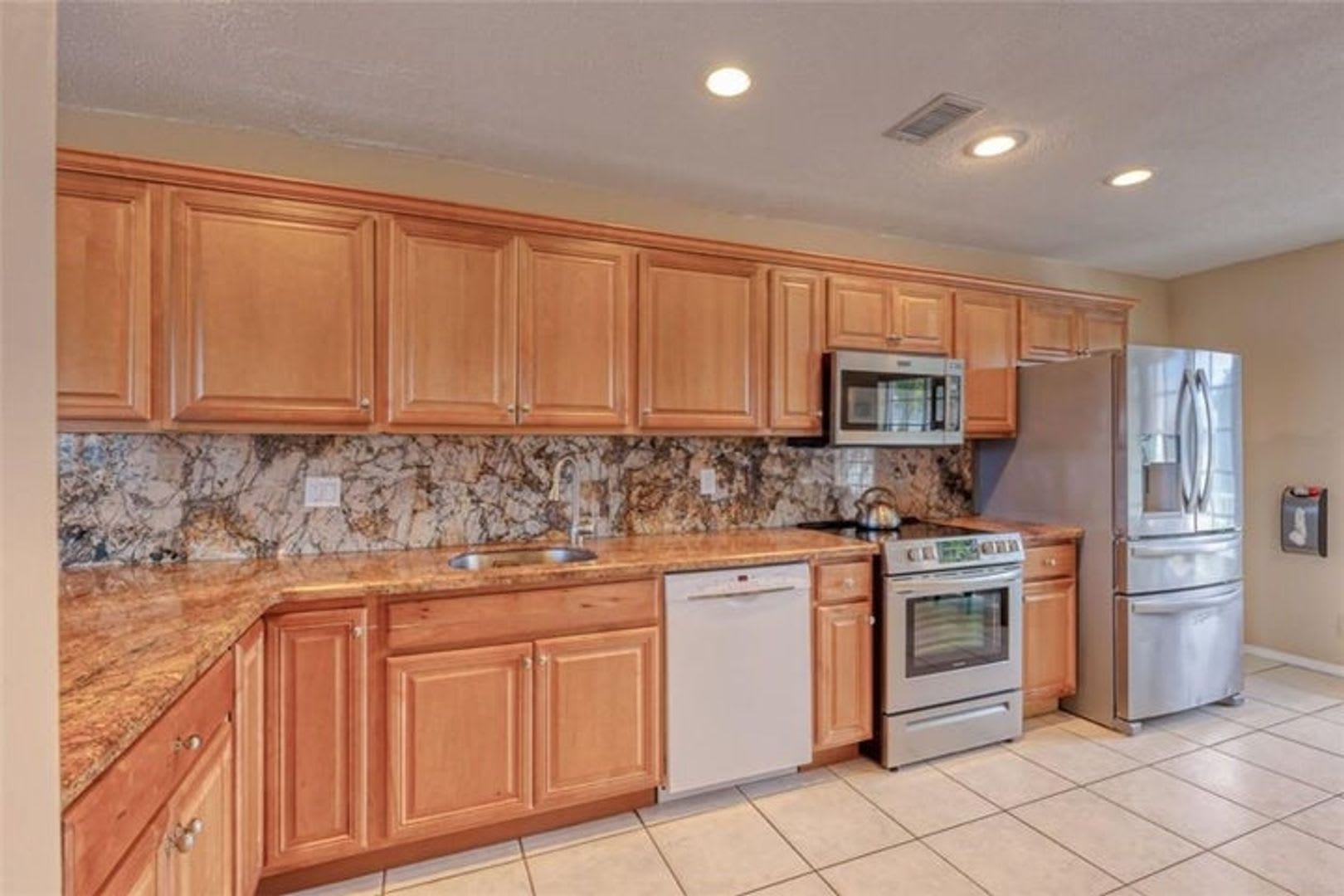 5400 N Ocean Boulevard 57, Lauderdale-By-The-Sea, FL 33308 – photo 1