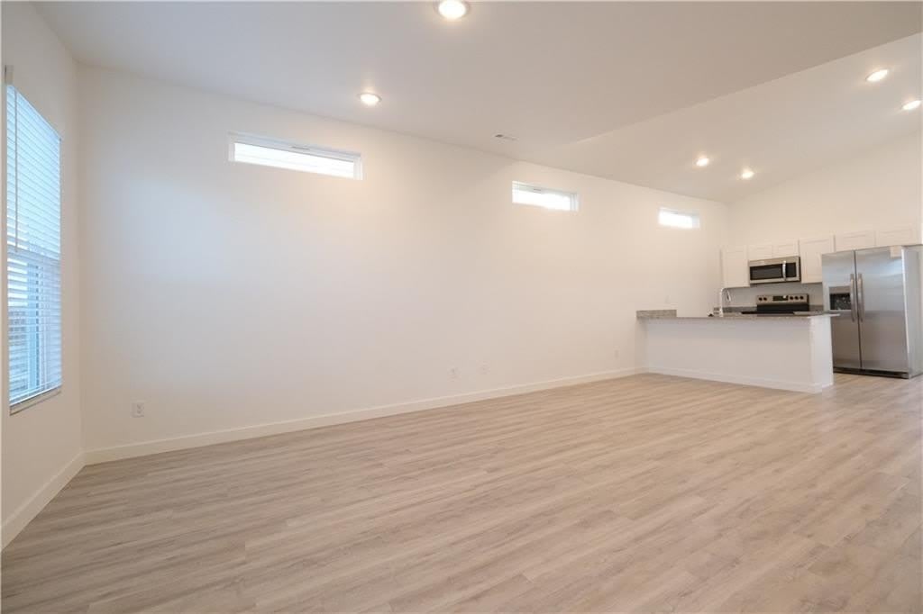 840 Illinois Avenue – photo 5