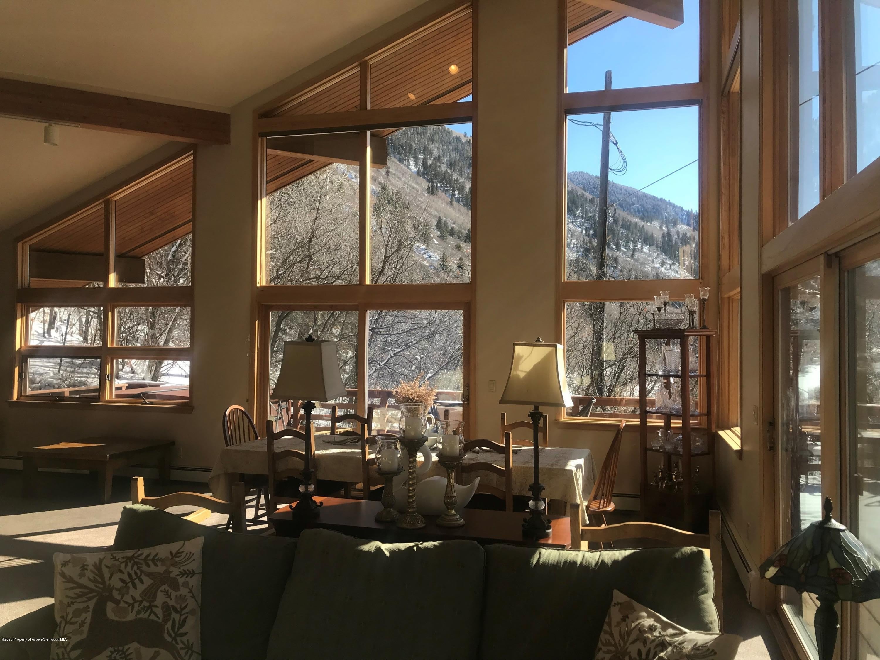 368 E Lupine Drive – photo 3