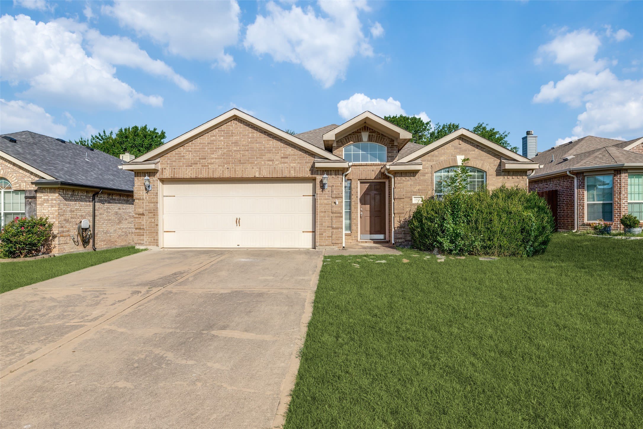 1800 Black Willow Trail – photo 1