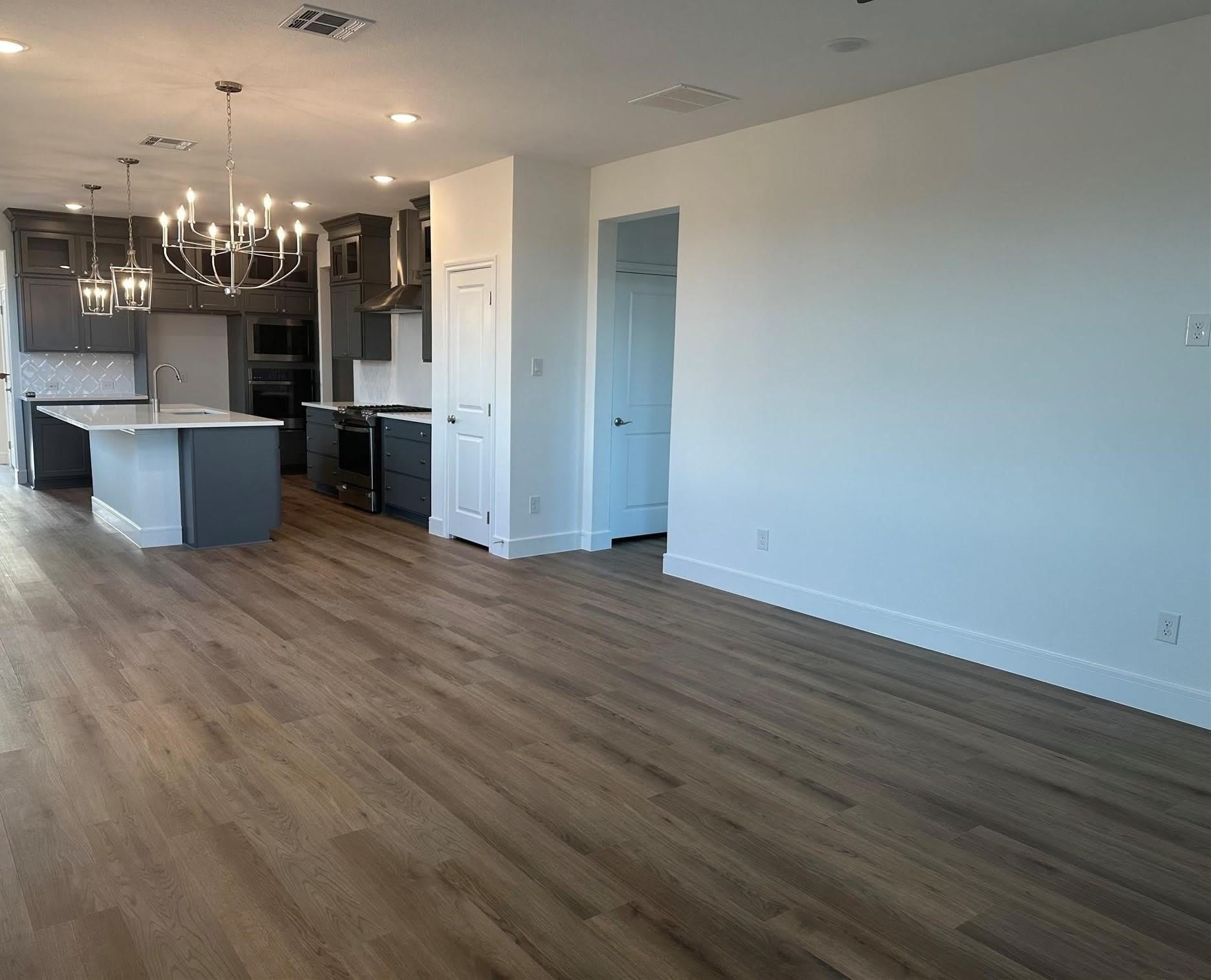 3611 Cloverleaf – photo 2
