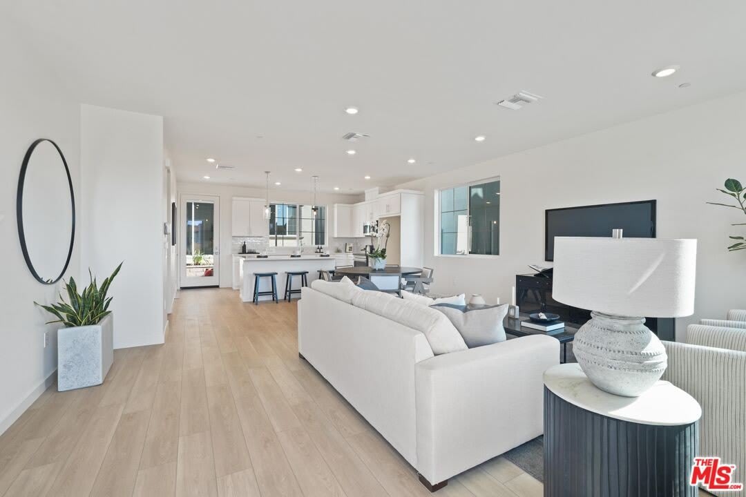 4874 Arroyo Run – photo 2