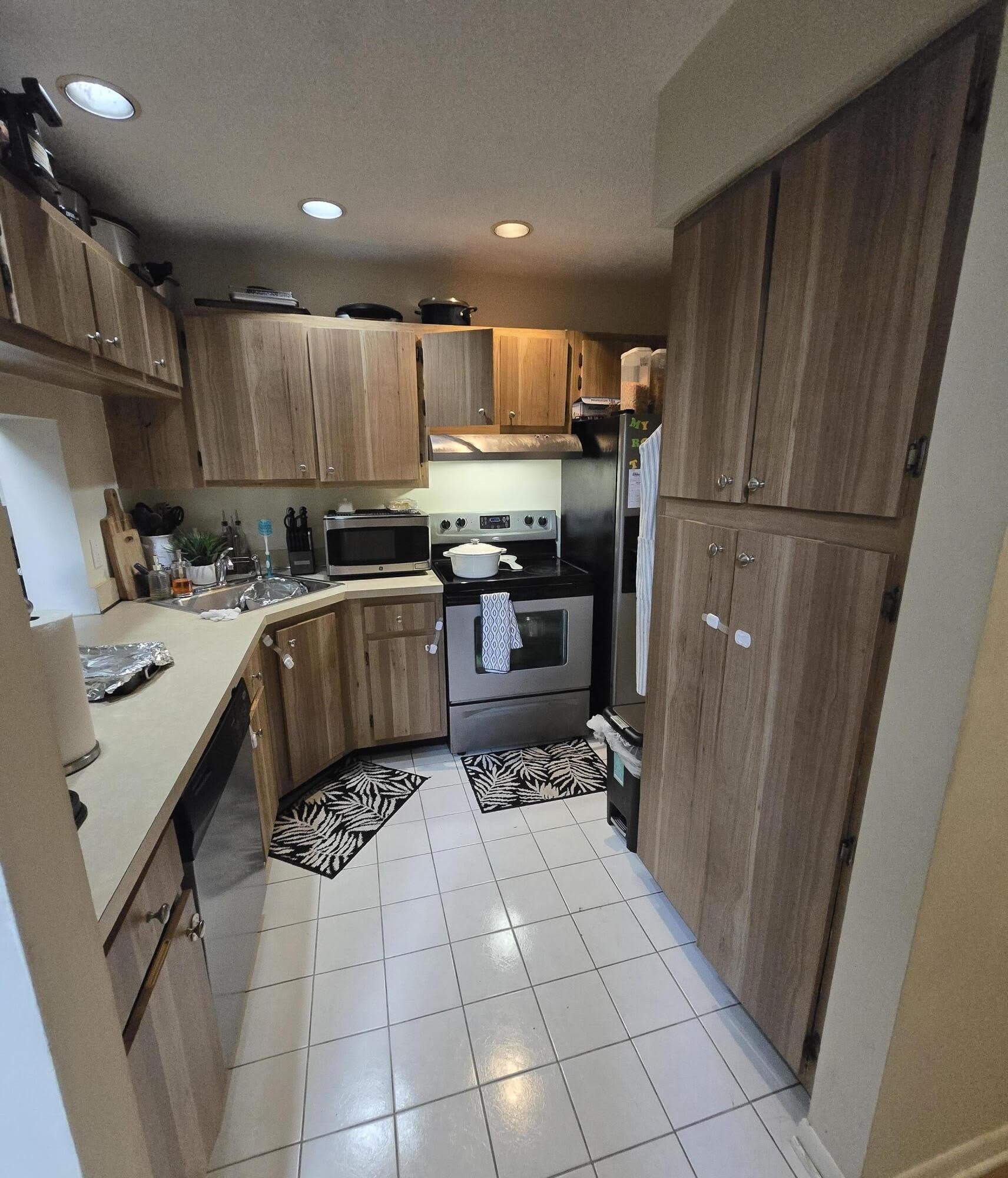 1009 Green Pine Boulevard – photo 5