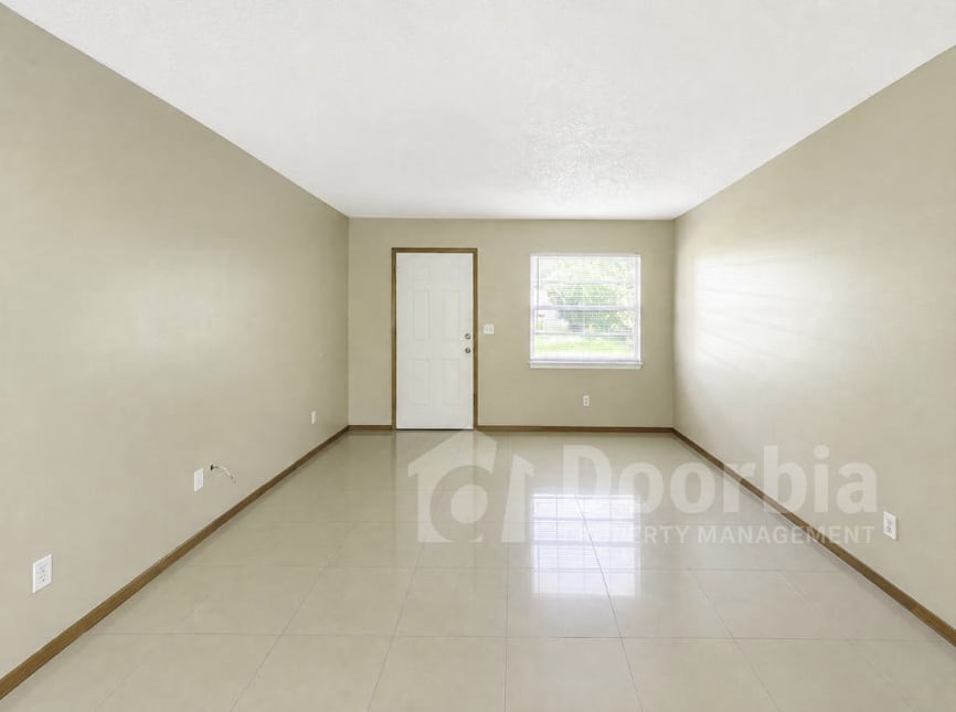 7496 Necia Dr S – photo 3