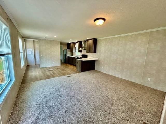 439 Morrow Rd. – photo 3