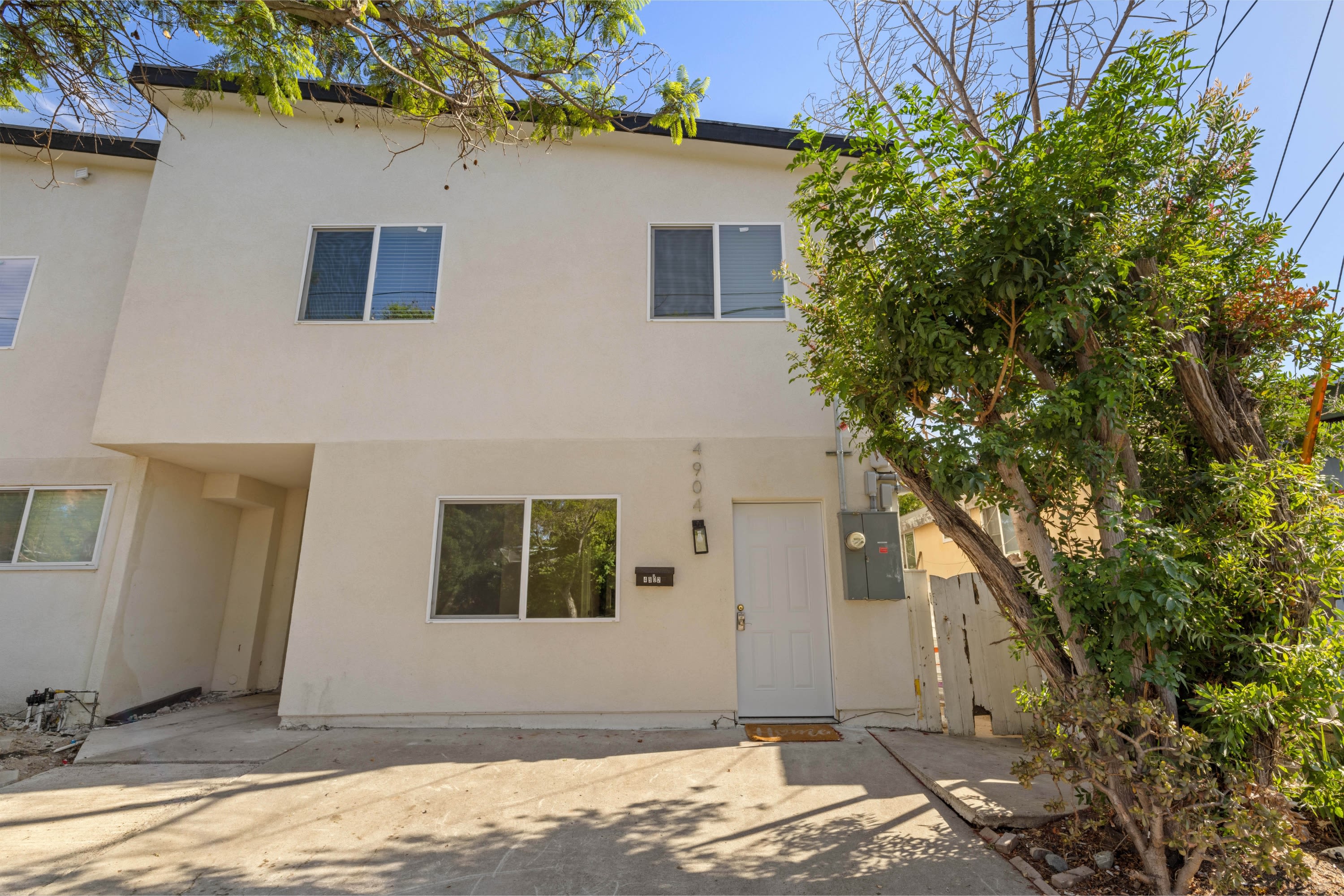 4904 54Th St – photo 1