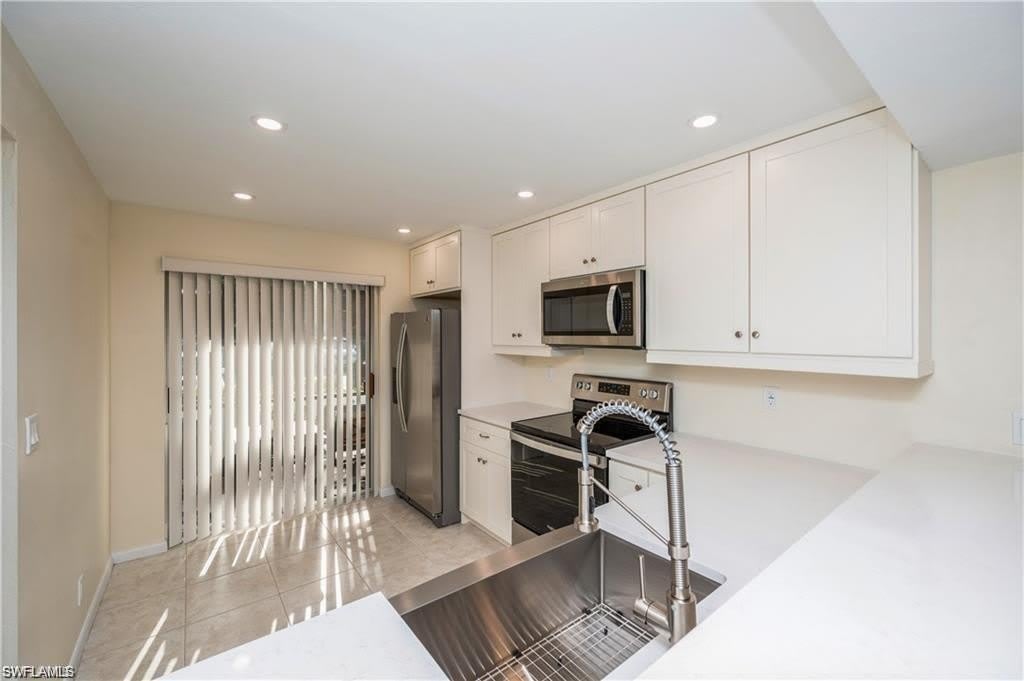 4130 Looking Glass Ln – photo 5