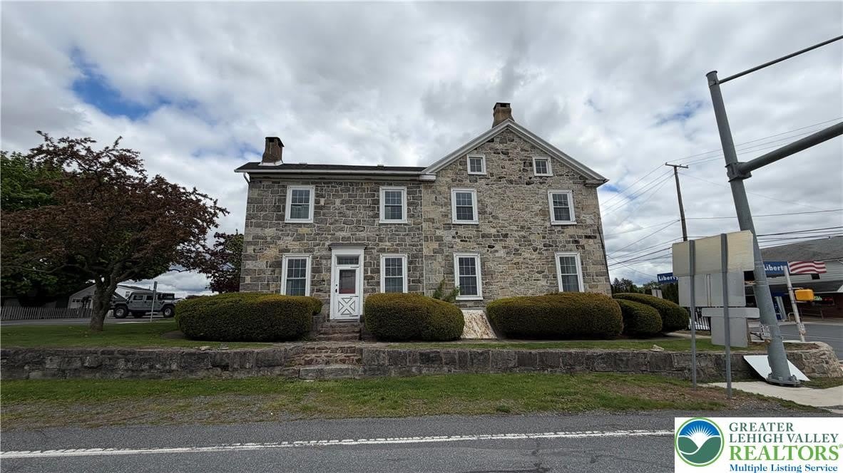 797 Main Street – photo 2