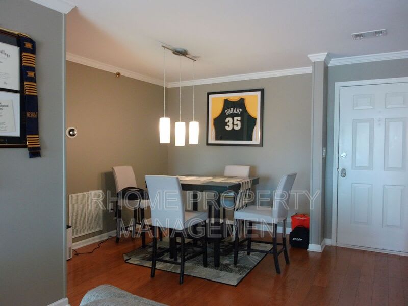 1418 Highland Bluff Drive – photo 2