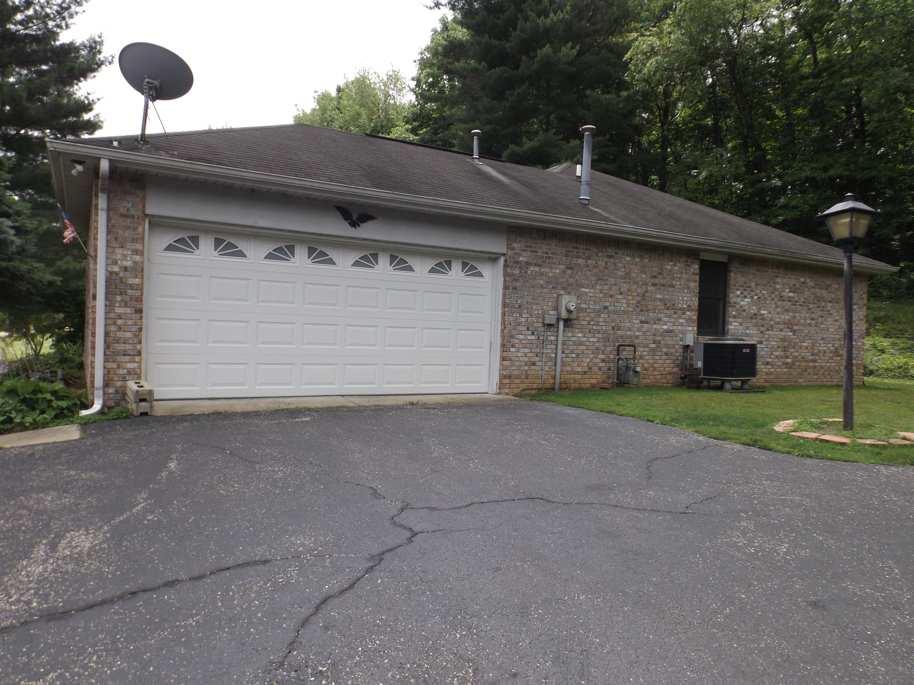 40 Bailliere Dr – photo 4