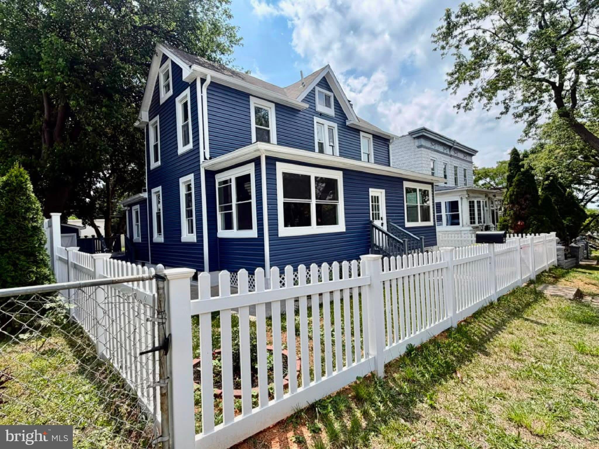 333 N WASHBURN Avenue – photo 2