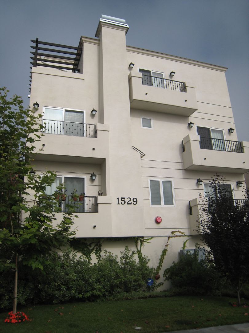 LJA 1529 BEVERLY, LLC – photo 1