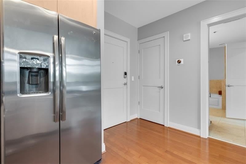905 Juniper Street NE – photo 3