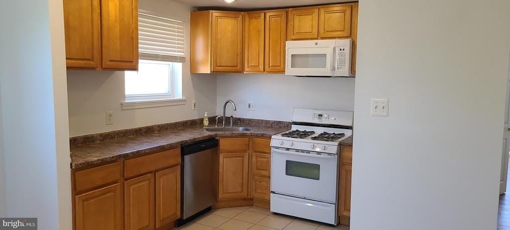 9403 LANSFORD STREET – photo 3