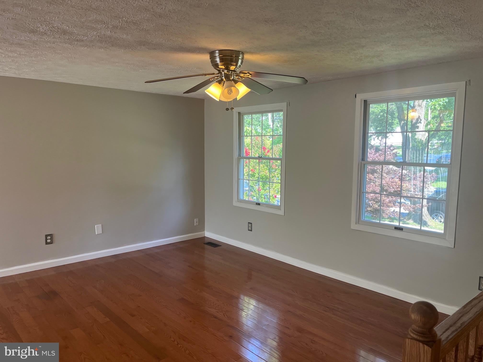 8034 ANDIRON Lane – photo 5
