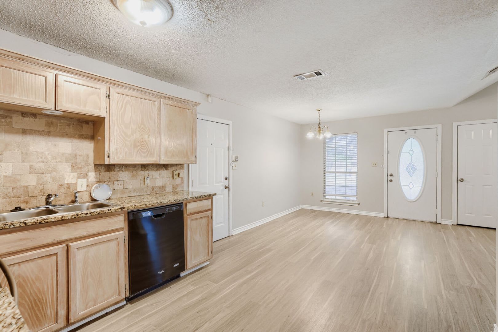 316 Peachtree Lane Princeton, TX 75407-5744 – photo 2